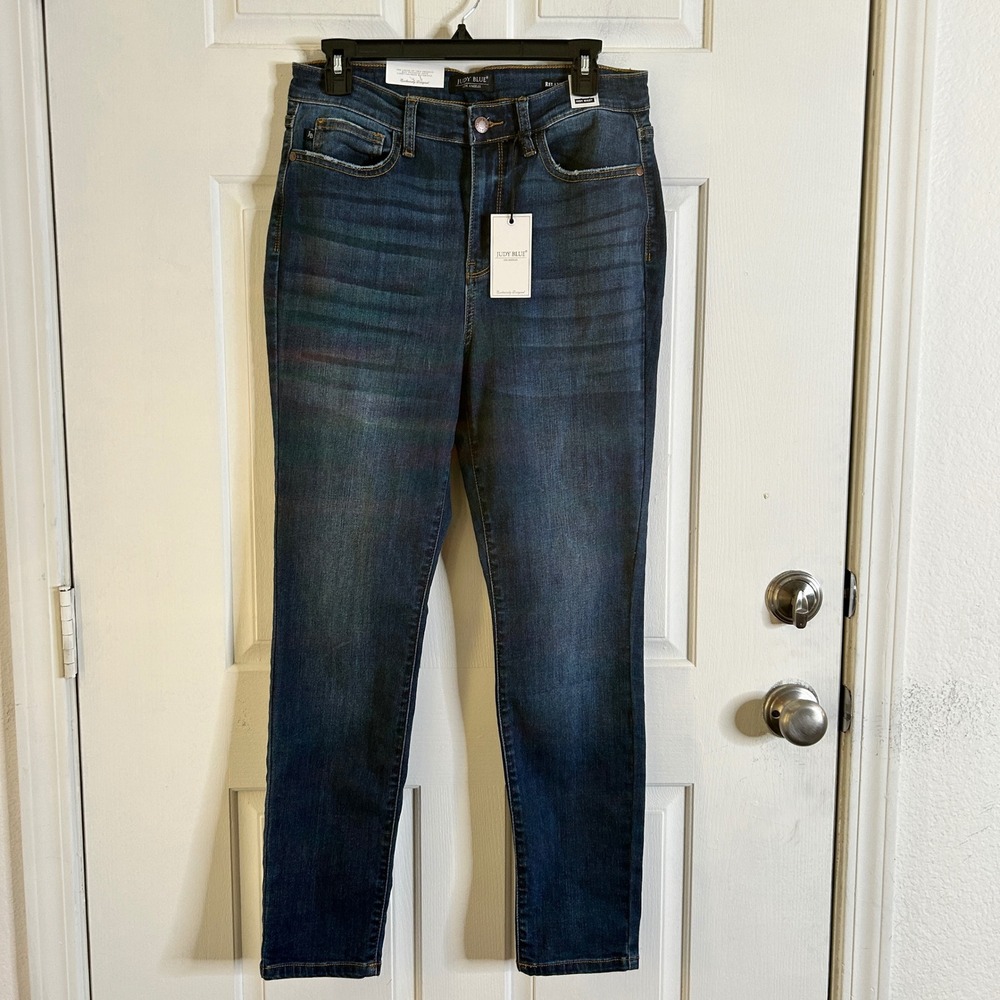 Judy Blue Relaxed Fit High Waisted Jeans Blue Women 11/30 NWT Stretch JB82325DK